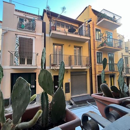 Avaja - Daria'S Apartment 陶尔米纳 外观 照片