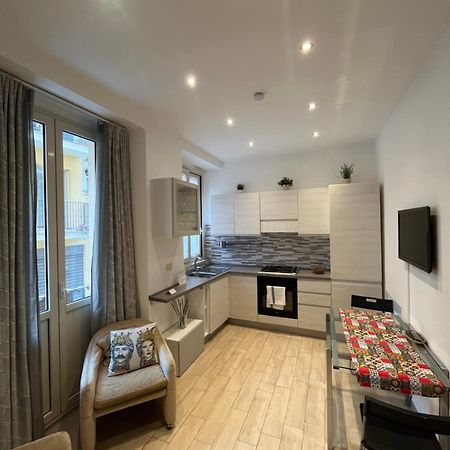 Avaja - Daria'S Apartment 陶尔米纳 外观 照片