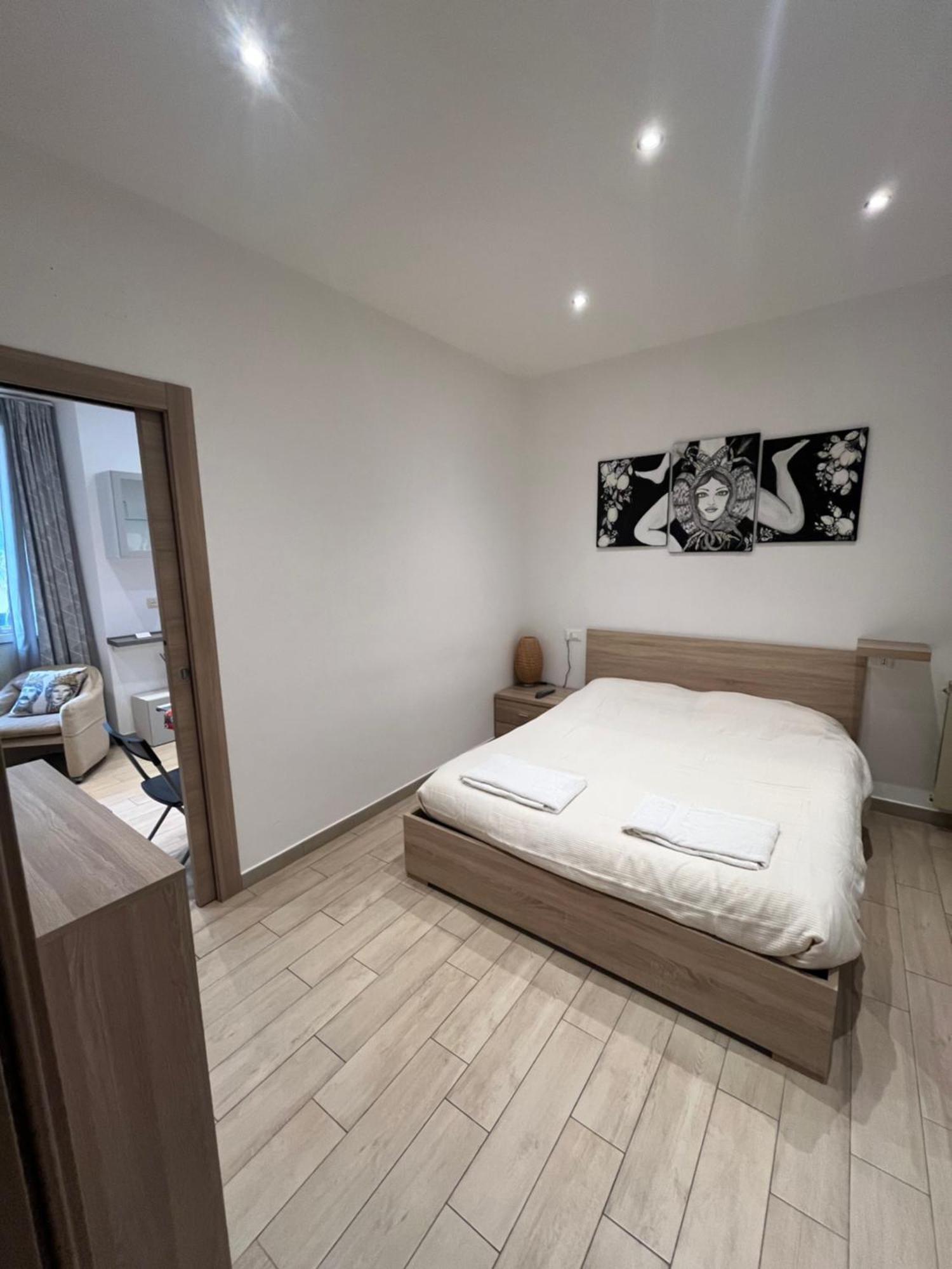 Avaja - Daria'S Apartment 陶尔米纳 外观 照片